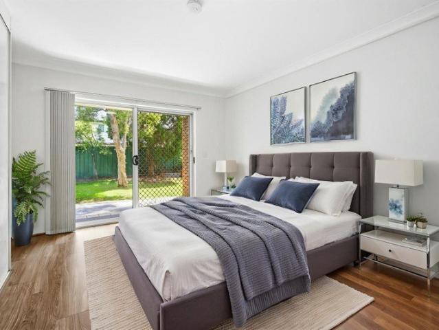 RENOVATED STUDIO IN CONVENIENT OVER 55's COMMUNITY