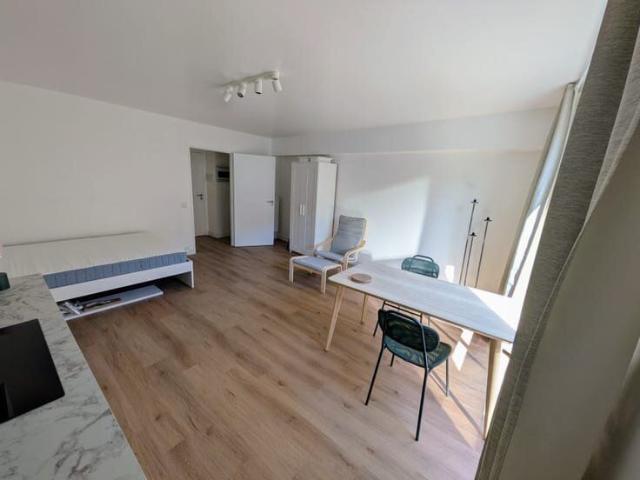 Renovated studio in the center of Leuven /utilities included