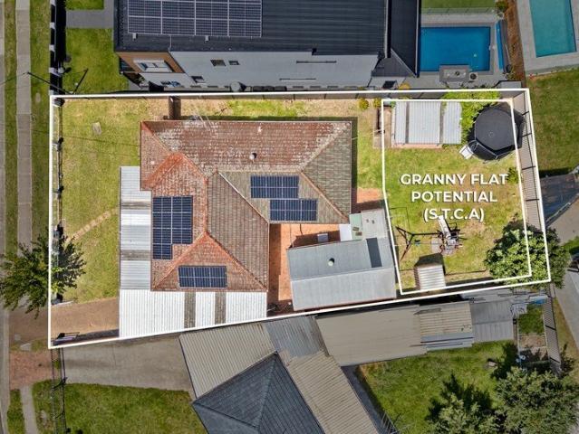 Renovated Stunner + Granny Flat Potential STCA | 619.7sqm Block
