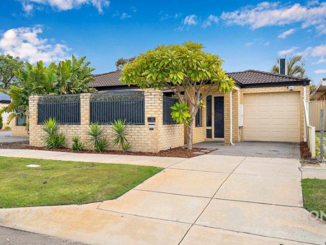 Renovated Street Front Living in the Heart of Midland