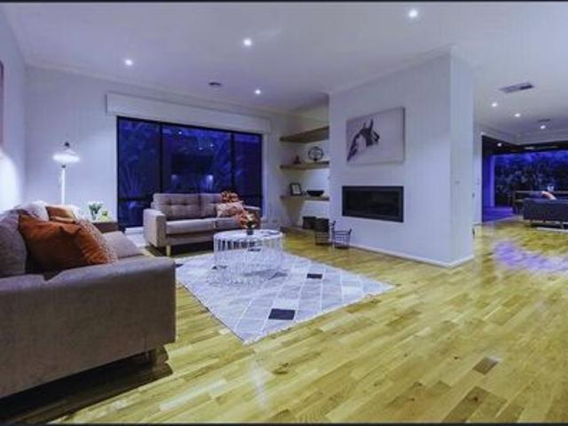 Renovated Porter Davis Ex Display Home