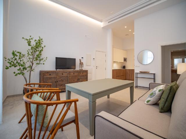 Renovated Palace by the beach in Cadiz