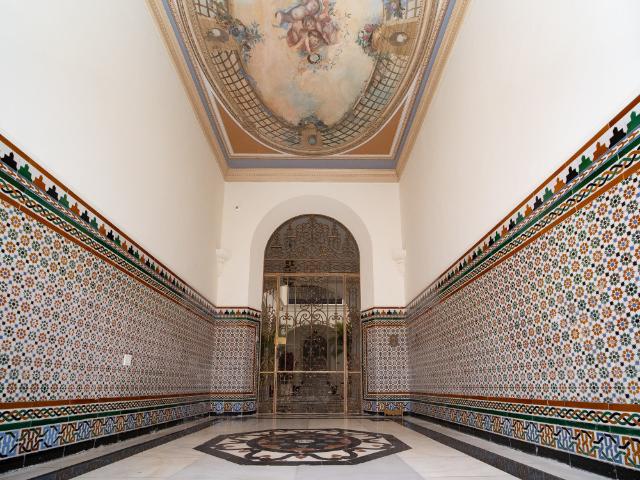 Renovated Palace by the beach in Cadiz