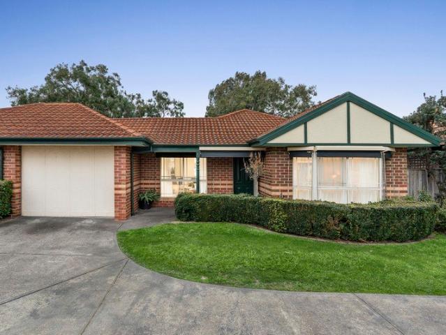 Renovated Parkside Style with Alfresco Bliss 221m² Approx