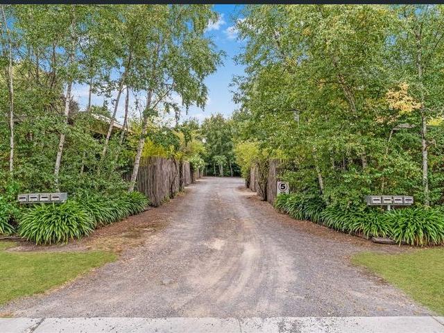 Renovated & Perfectly Positioned