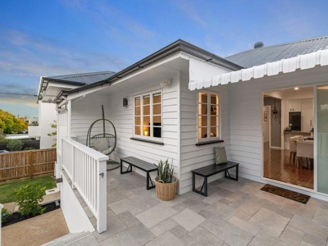 Renovated Queenslander Charm with Self Contained Granny Flat in Prime Wavell Heights Location
