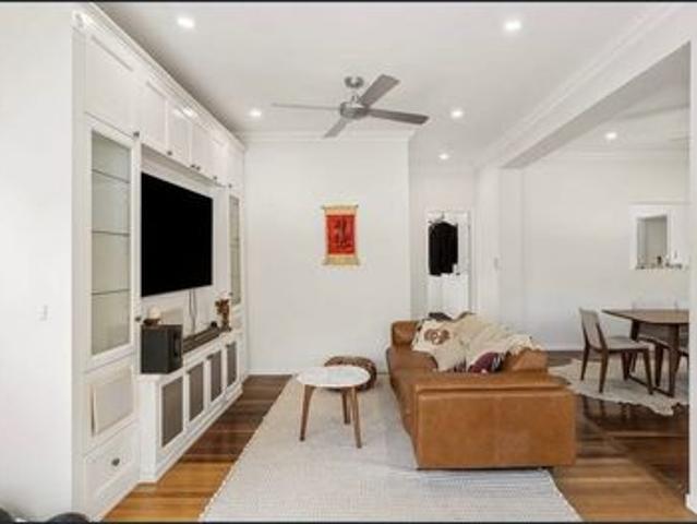 Renovated Queenslander in Everton Park