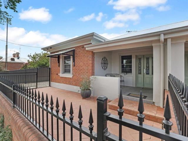RENOVATED RANKIN STREET BEAUTY