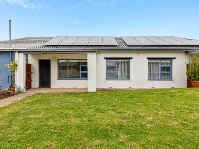 Renovated, Ready & Effortlessly Coastal