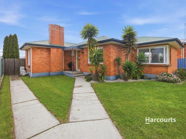 Renovated, Ready & Made for Living!