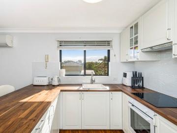 Renovated & Ready to Move In! Short walk to Swan River!