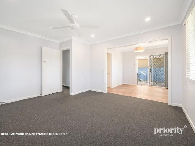 Renovated residence on a private 1,287m2 battle axe block. Yard maintenance included