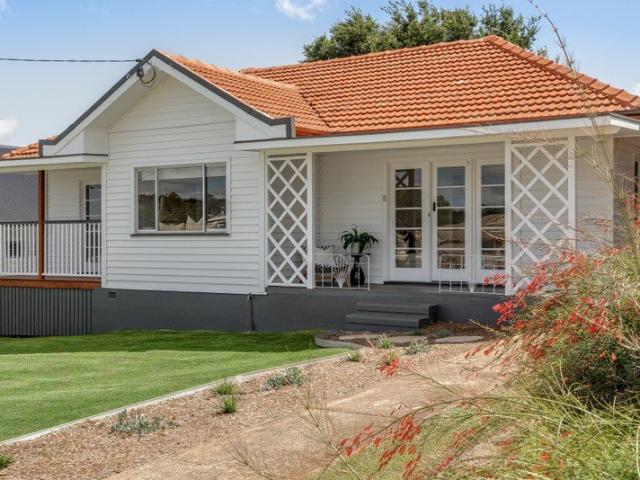 Renovated Residence + Shed on 769m2