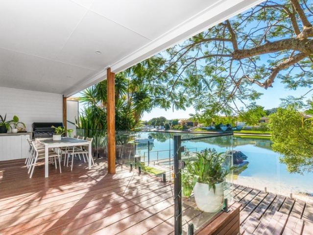 Spacious waterfront retreat with pontoon access