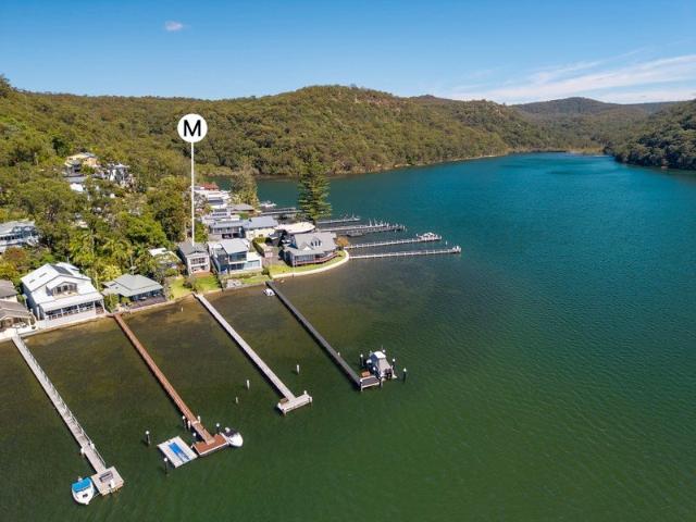 Renovated Waterfront Residence with Jetty Access