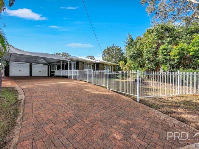 RENOVATED WHEELCHAIR ACCESSIBLE BATHROOM BIG BRICK HOME 1056 m2 6m x 10m SHED WITH POWER QUIET CUL DE SAC AROUND 500 METRES TO GATAKERS BAY