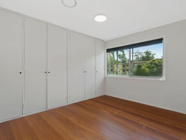 RENOVATED WITH NEW KITCHEN & BATHROOM!