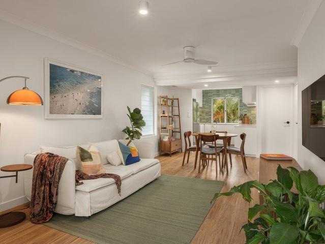 Renovated Townhouse in the Heart of Toowong