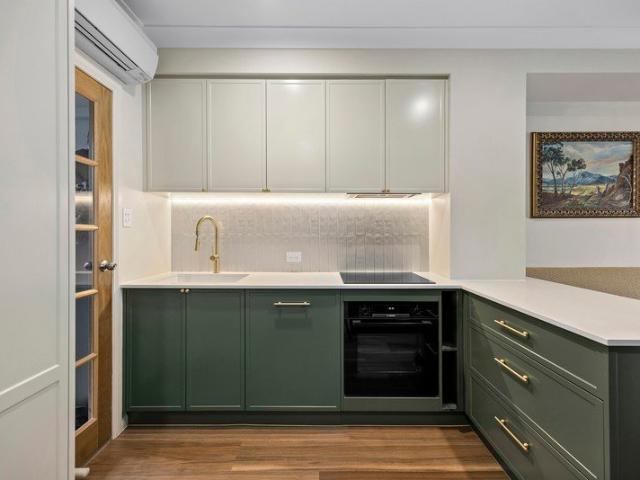 Renovated Townhouse with Private Courtyard Living