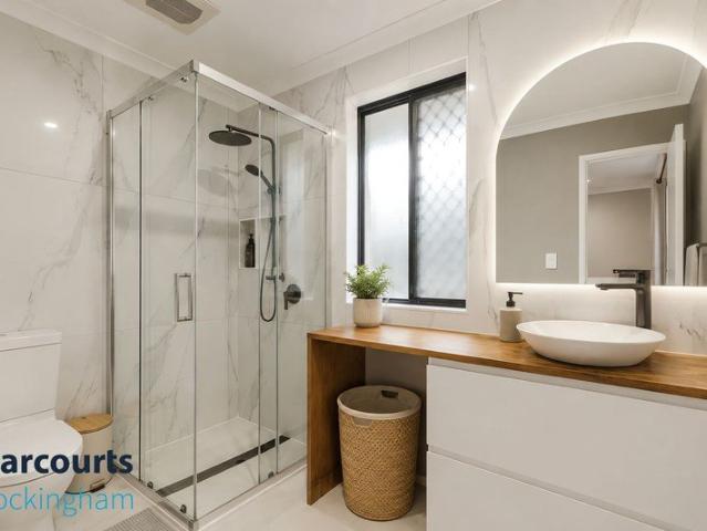 Renovated to Perfection with Theatre, Workshop and Exceptional Entertaining