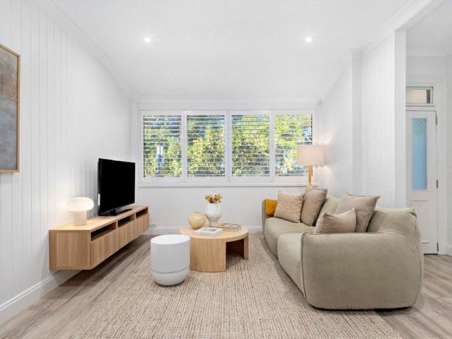 Renovated terrace with park aspect and DA approved plans