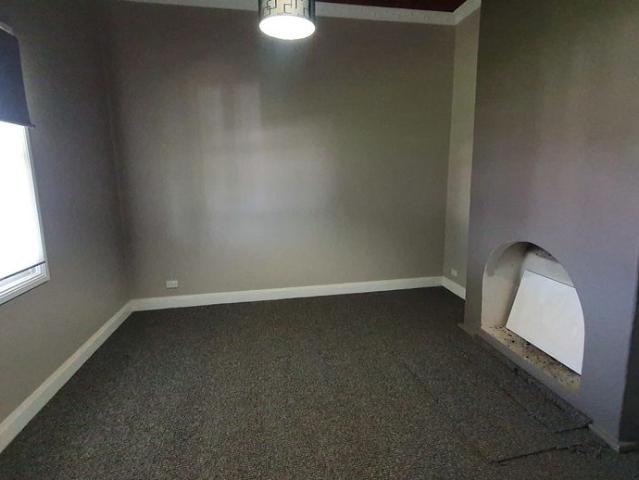 Renovated Three Bedroom Home Manilla