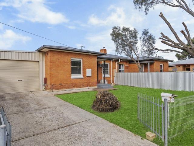 Renovated three bedroom home on a generous block walk to shops, school and reserve 18 Kingsbury Street, Davoren Park SA 5113