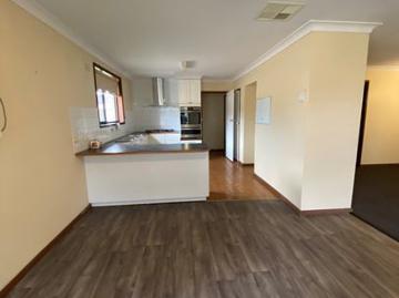 Renovated Three Bedroom Home Central Location! 141 Lawrence Street, Wodonga