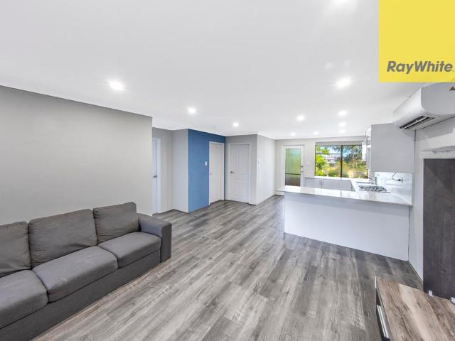Renovated Two Bedroom Apartment in Convenient Rosehill Location