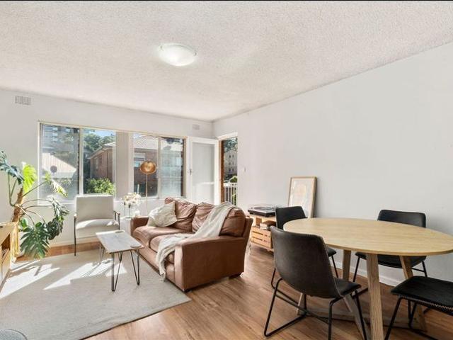 Renovated Two Bedroom Beauty!