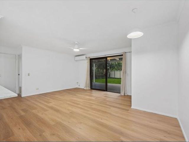 Renovated Two Bedroom Duplex with a Backyard!