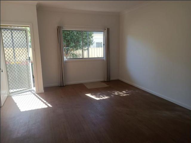 Renovated Two Bedroom Flat
