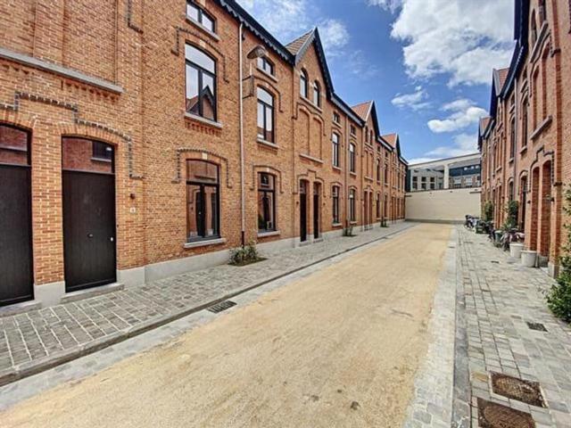 Renovated two bedroom house in Gent Visserij