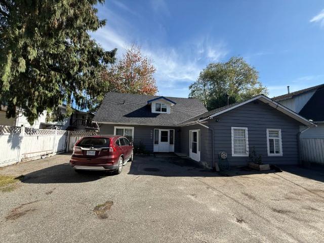 Renovated two storey Detached House — Whole House