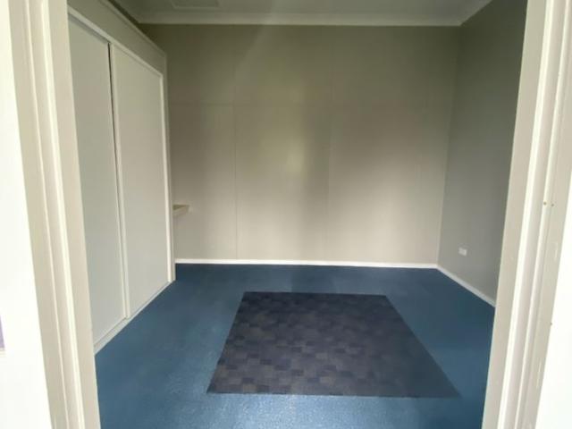 Renovated Unit Close to Town