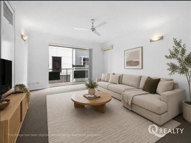 Renovated Unit In Great Location!