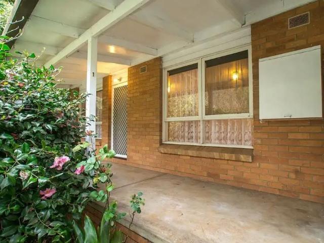 Renovated Unit in Peaceful Surrounds