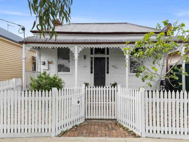 Renovated Victorian Charm in the Heart of Bendigo