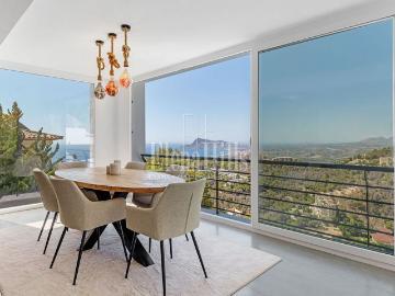 Renovated villa with open sea views in one of the best areas of Altea