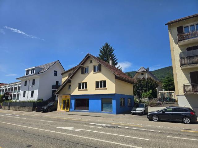Renovationsbedürftiges Wohn und Geschäftshaus an bester Passantenlage