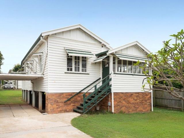 Renovator's Opportunity in Tightly Held Hendra Pocket