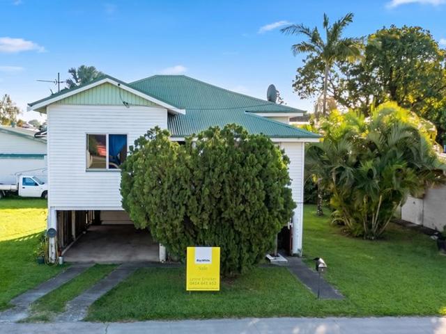 Renovator's Delight A Classic Highset Home Ready For Revival