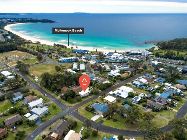 Renovator's Delight in a Blue Chip Mollymook Beach Location 835sqm of Exceptional Coastal Potential