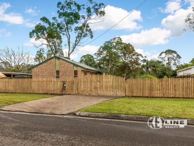 Renovators Delight on Beautiful Yandina Street!