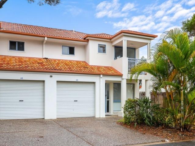 RENOVATORS DELIGHT MOVE IN NOW, MAKE IT HOME