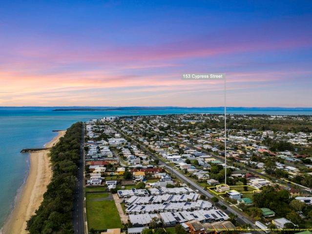 Renovator's Dream on 994m2 First Time Offered in Nearly 40 Years