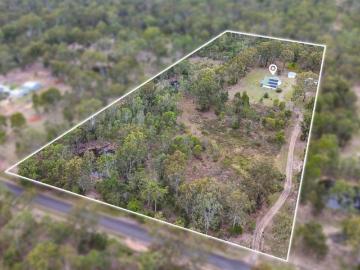 Renovator's Retreat on 10* Acres Endless Potential in Lockyer Waters