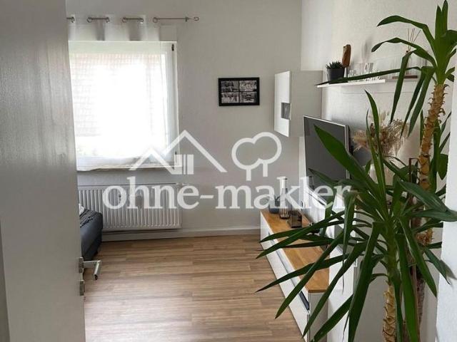 Renoviert, 2,5 ZKB Zentral ruhig, eigener Garten, möbliert