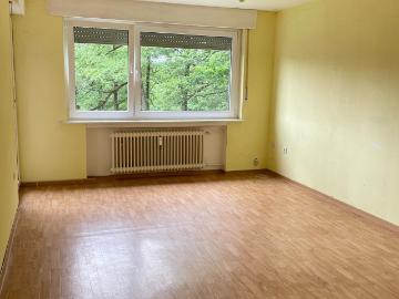 renoviert* Geräumige Zweizimmerwohnung mit Balkon