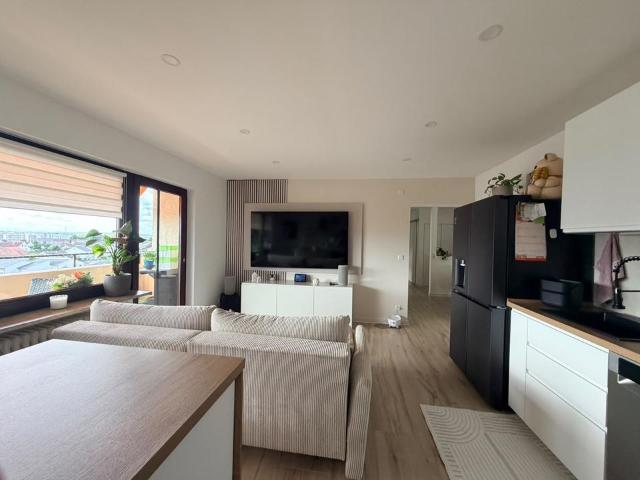 Renoviert Eigentumswohnung 34 Zimmer